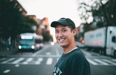 爆料网91在线：某综艺嘉宾罢录事件内幕，制作方连夜剪辑补拍